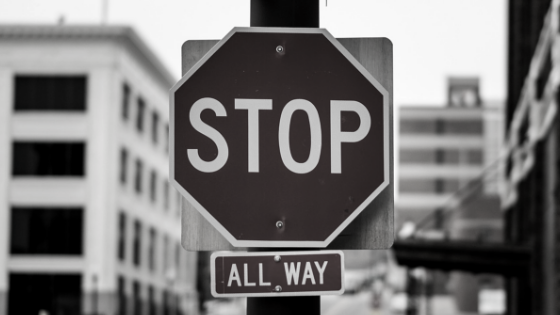 Picture of a stop sign.